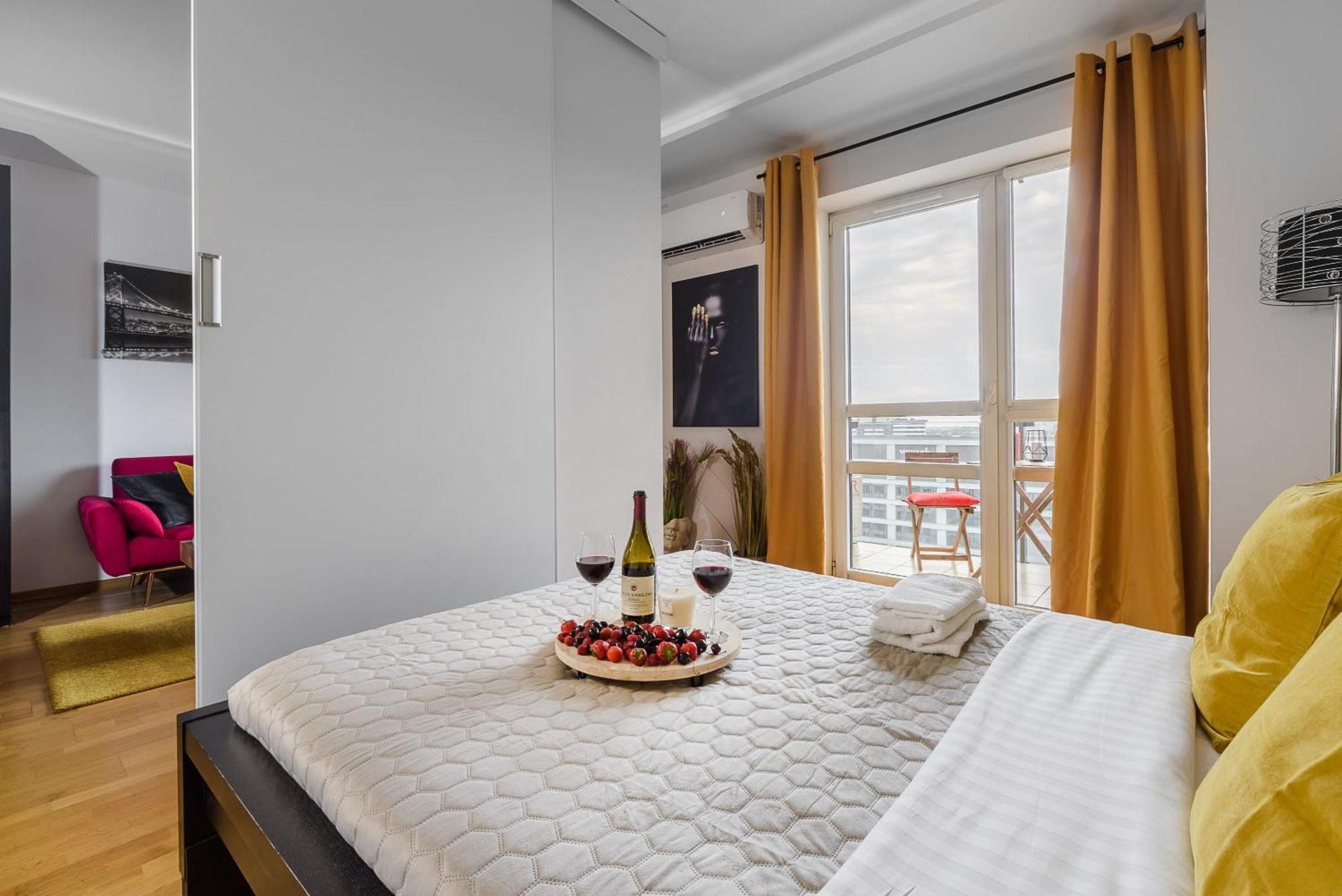 Lumina Apart With Balcony Platinum Tower Warschau Exterior foto
