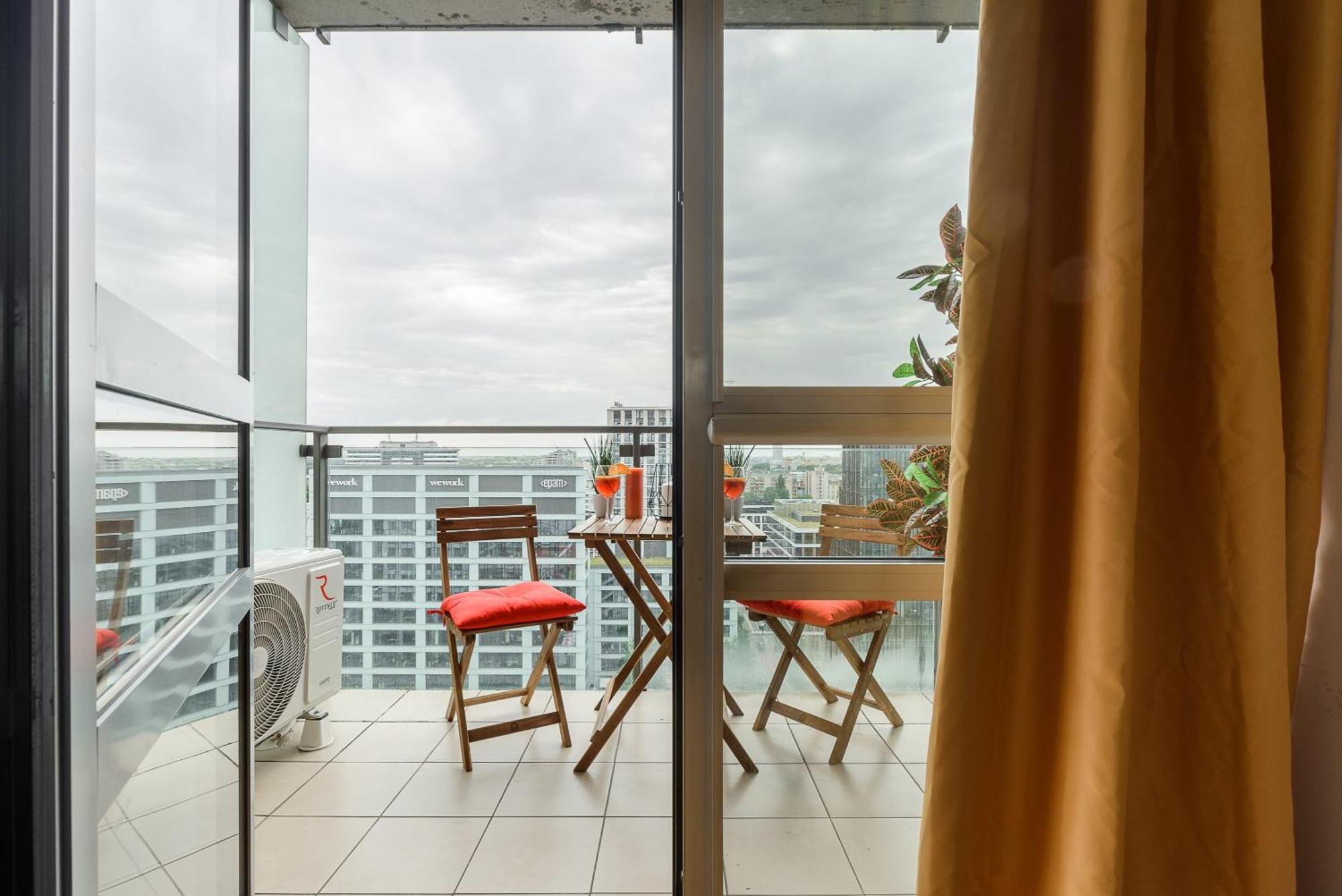 Lumina Apart With Balcony Platinum Tower Warschau Exterior foto